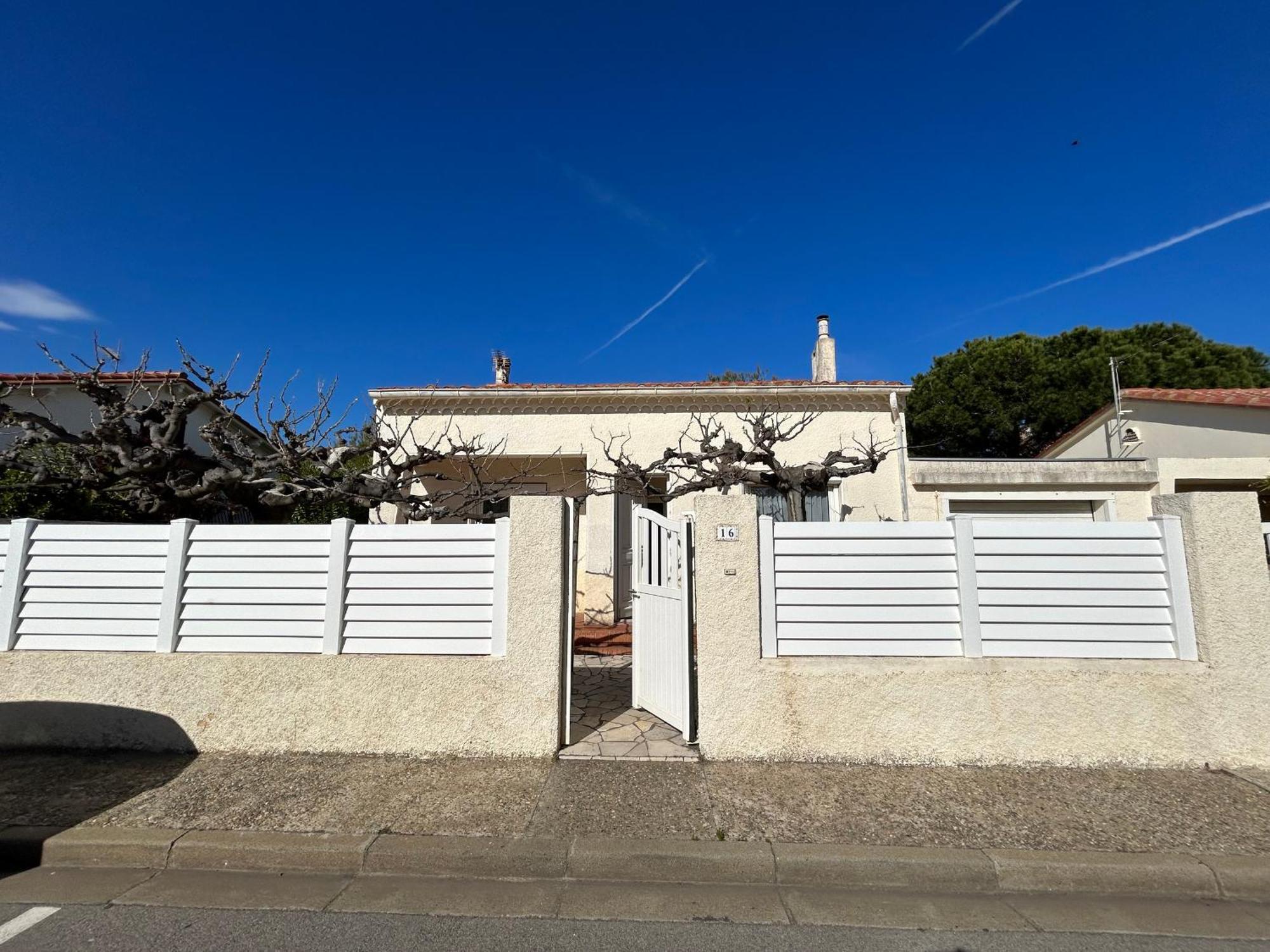 Maison Familiale A Saint-Cyprien, Proche Plage Et Commerces - Fr-1-732-75 Extérieur photo